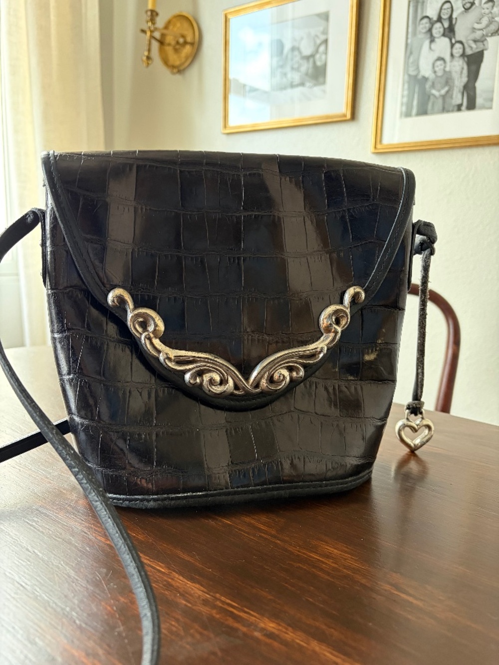 Vintage Brighton black leather crocodile purse